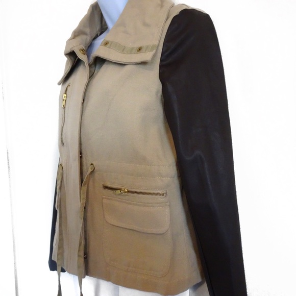 Tan jacket with chocolate leather sleeves. - Picture 3 of 8